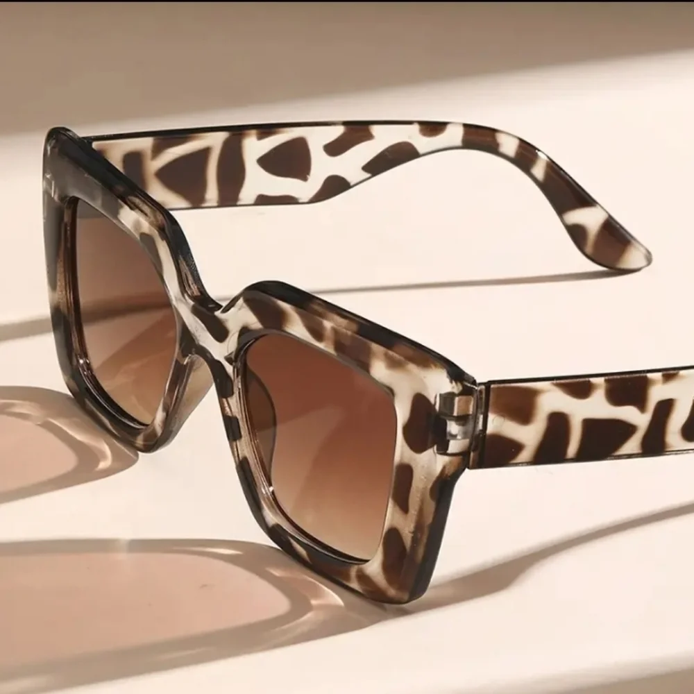 Oversized Leopard Design Sunglasses Anti- Glare Gradient Lens